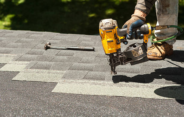 Best Emergency Roof Repair  in Lla Lla, WA